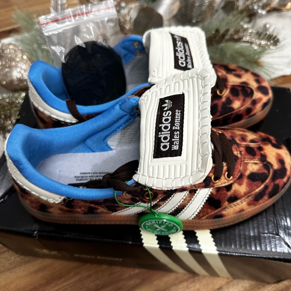 Wales Bonner adidas shoe - Picture 2 of 5